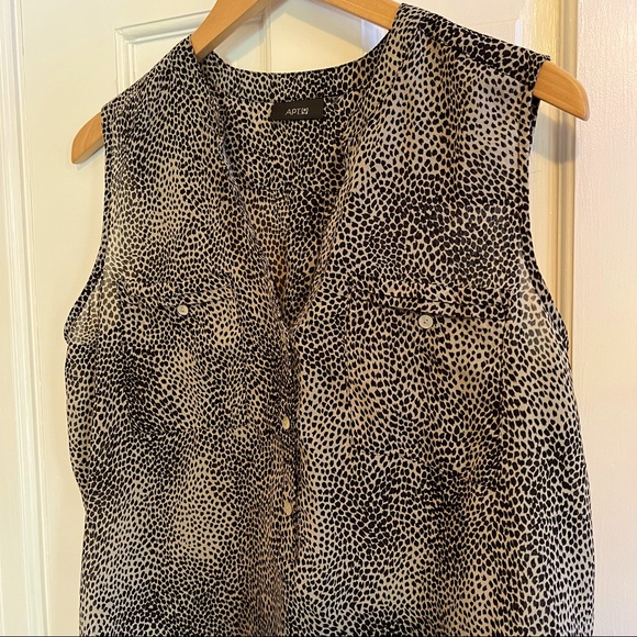 Apt. 9 Tops - Apt.9 cheetah print tank top blouse